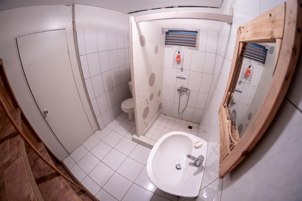 Manomano Lodge Papara エクステリア 写真